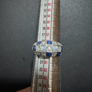 Elegant Blue and Silver Checkered Ring